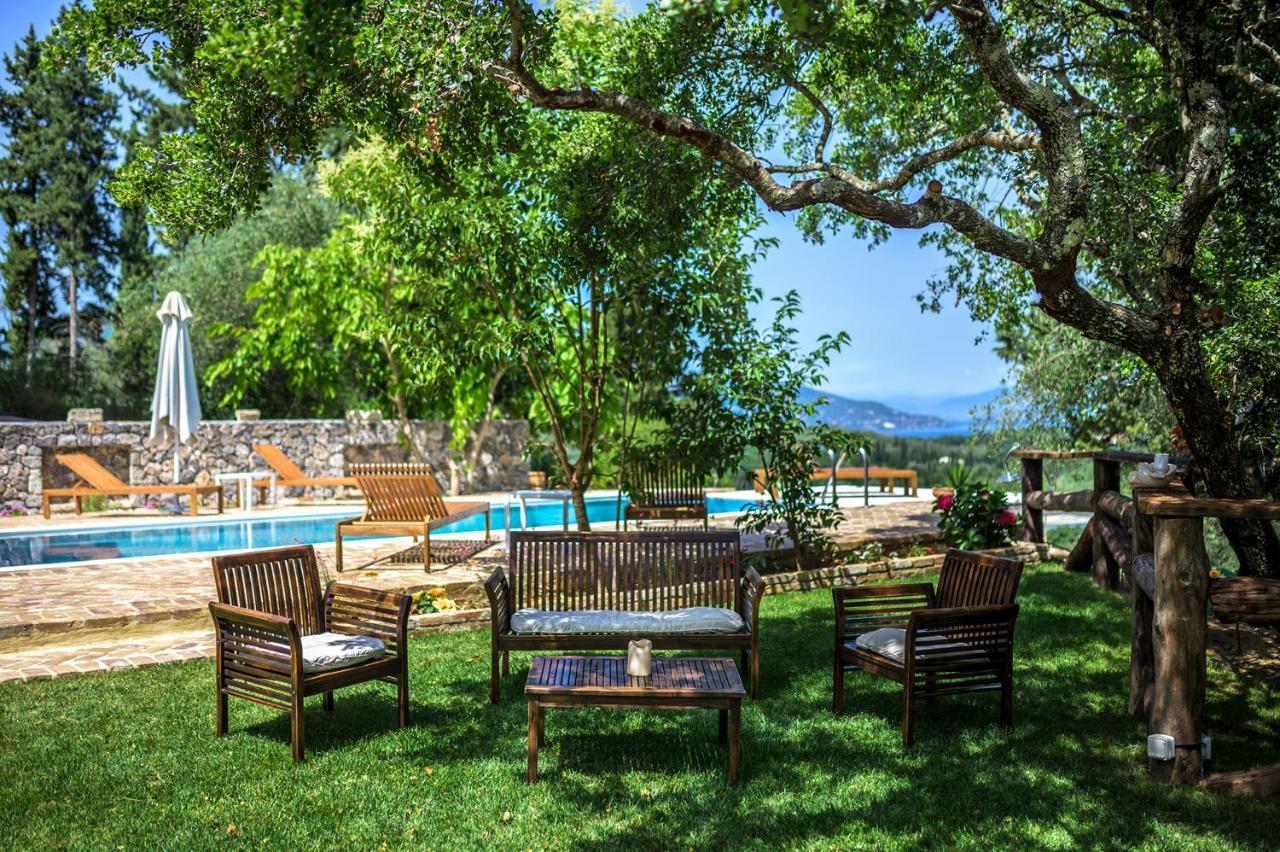 Villa Fioraki Poulades Bagian luar foto