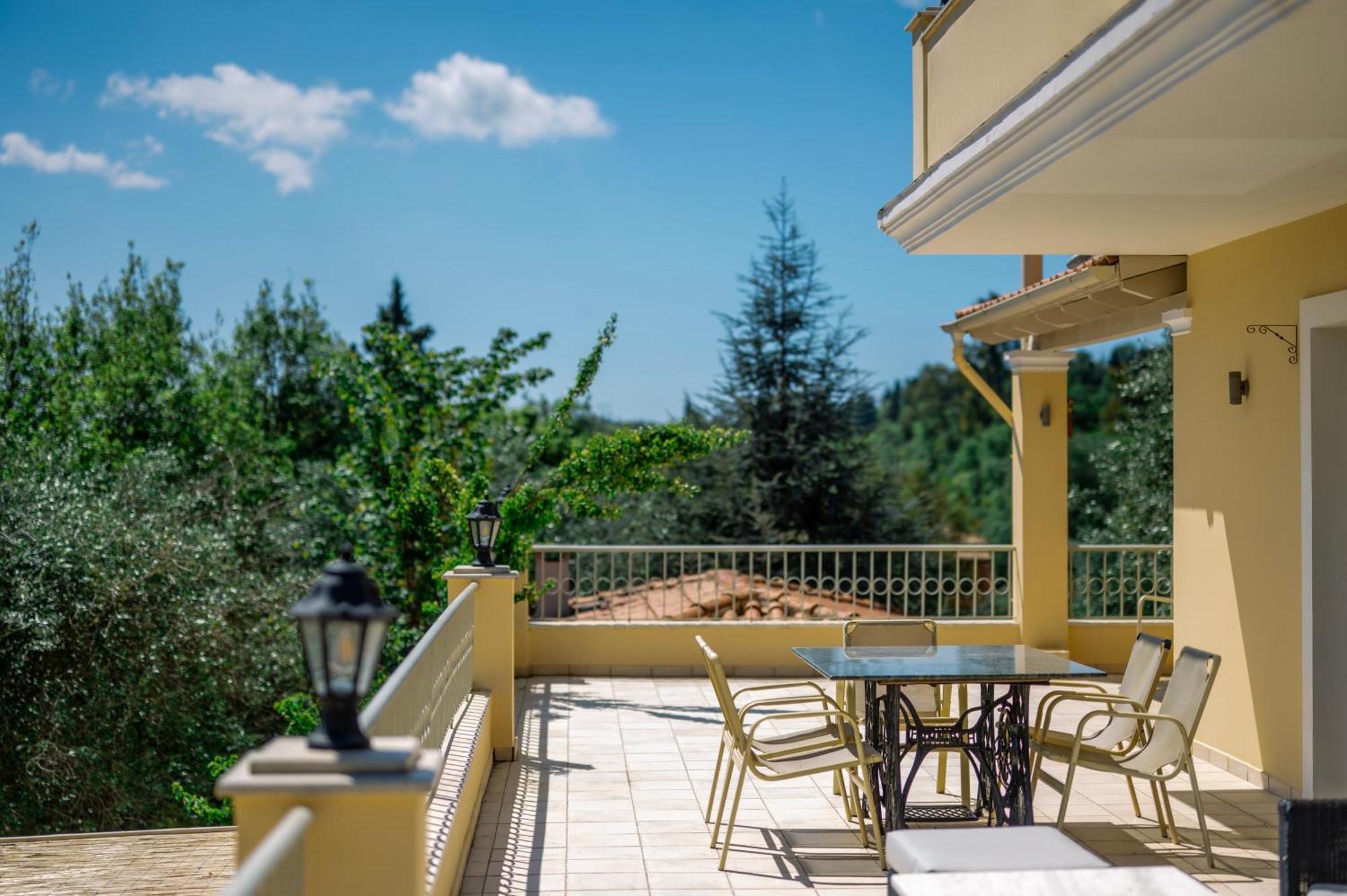 Villa Fioraki Poulades Bagian luar foto